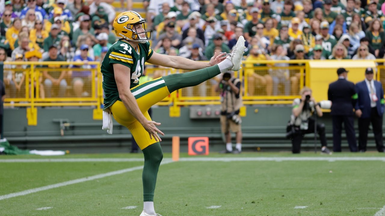 Spending on NFL Kickers Usually Isn't Worth It - Gang Green Nation