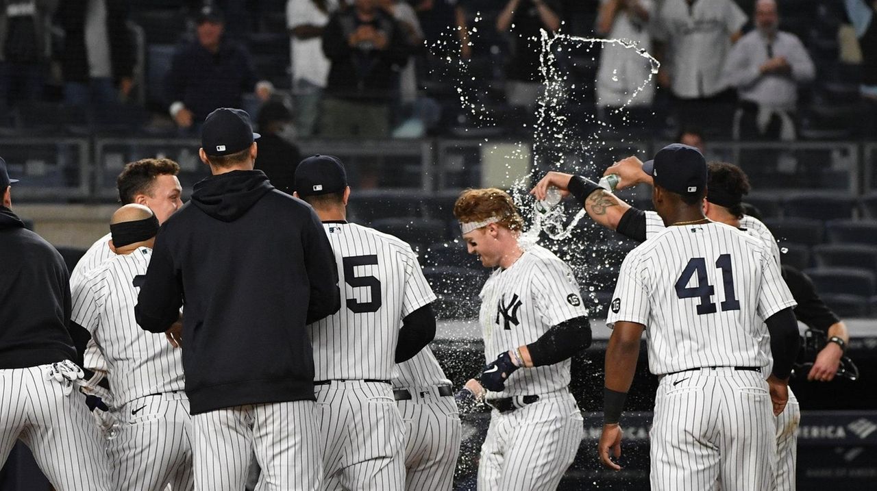 Clint Frazier SMASHES home run to put Yankees up on Rays in ALDS Game 1!