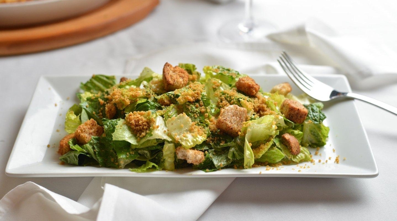 Long Island restaurants serving great Caesar salads - Newsday