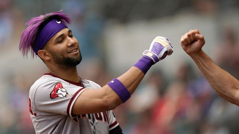 D-backs OF Lourdes Gurriel Jr. day-to-day with hip contusion