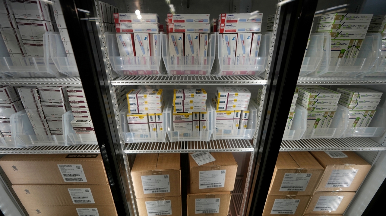 Diabetes advocates cross their fingers as a bipartisan bill revives efforts to lower insulin costs
