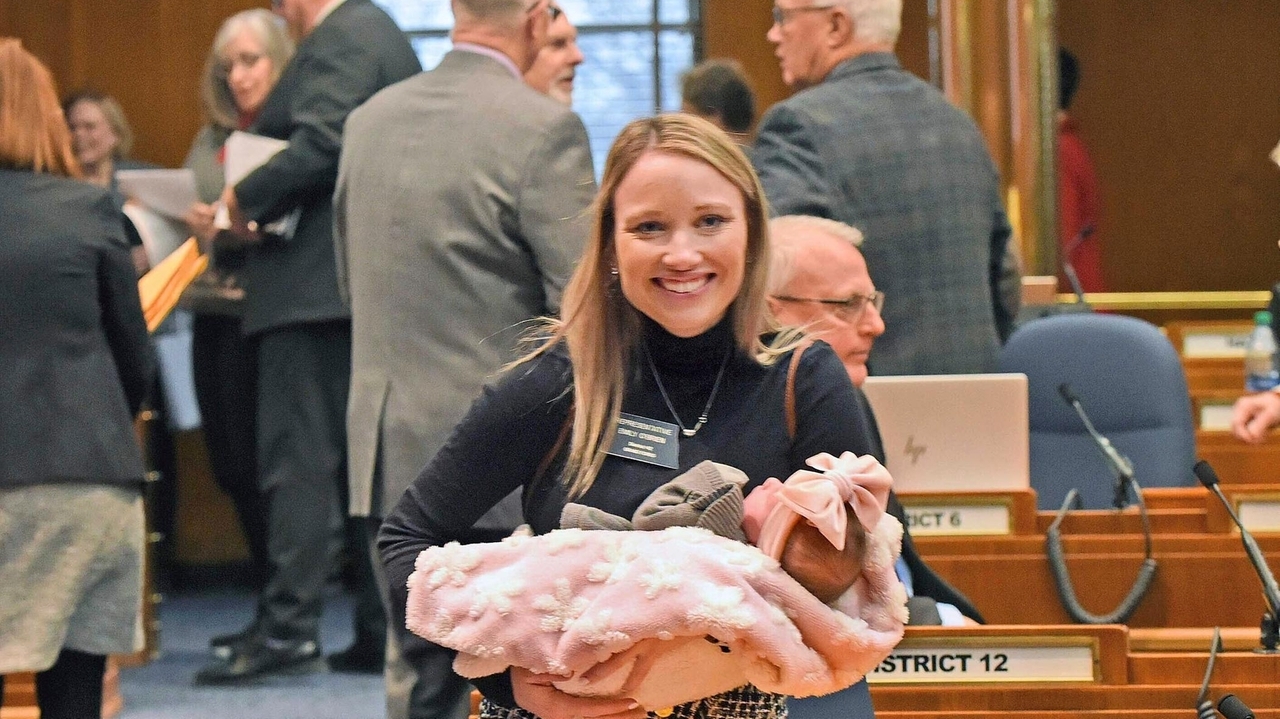 More Republicans back spending on child care, saying it's an economic issue - Vimarsana News