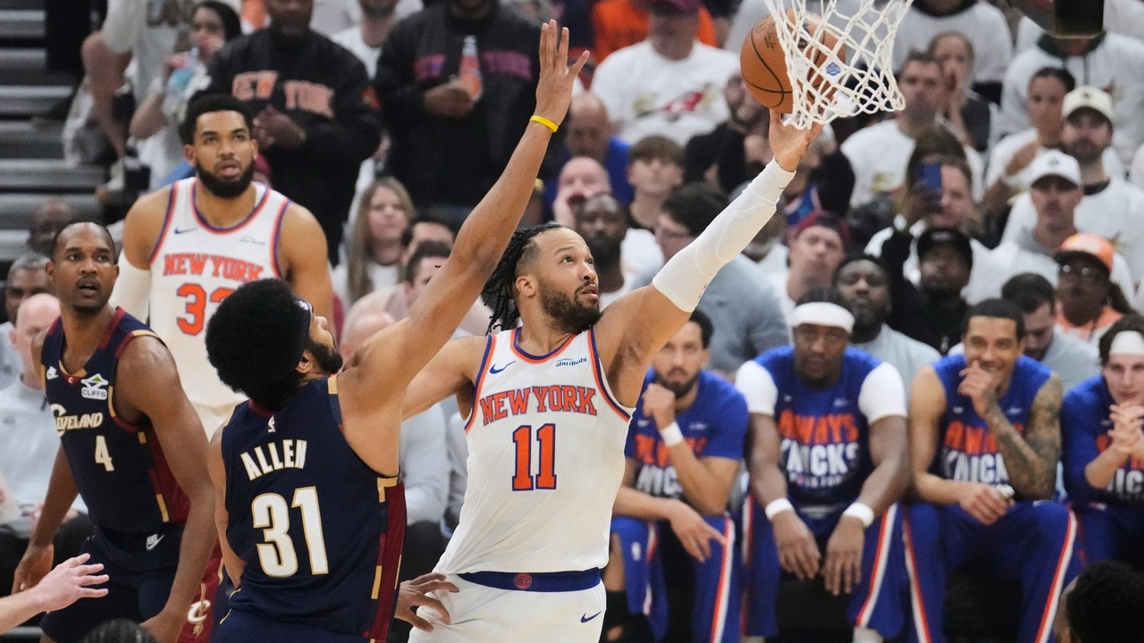 Steve Popper: Knicks fans are going nuts, but the team itself is trying to keep things under control