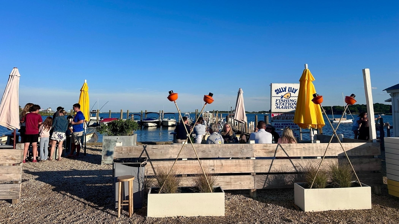 Food truck debuts at LI fishing station