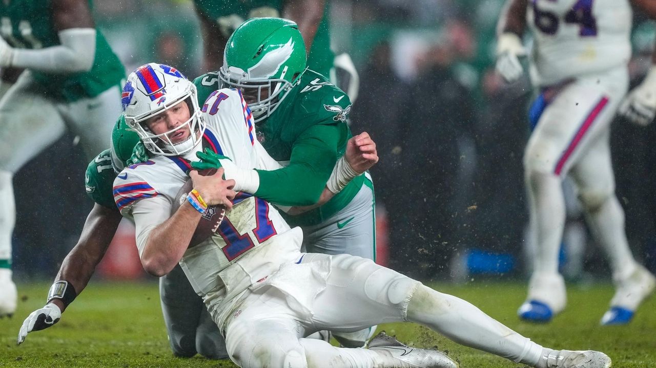 NFL competition committee proposes a ban on hip-drop tackles and a