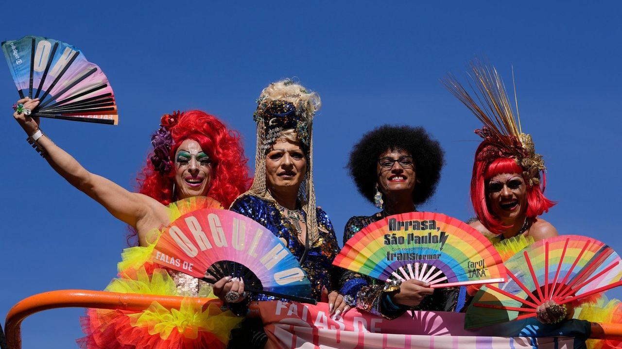 Gay pride revelers in Sao Paulo reclaim Brazil's national symbols Newsday