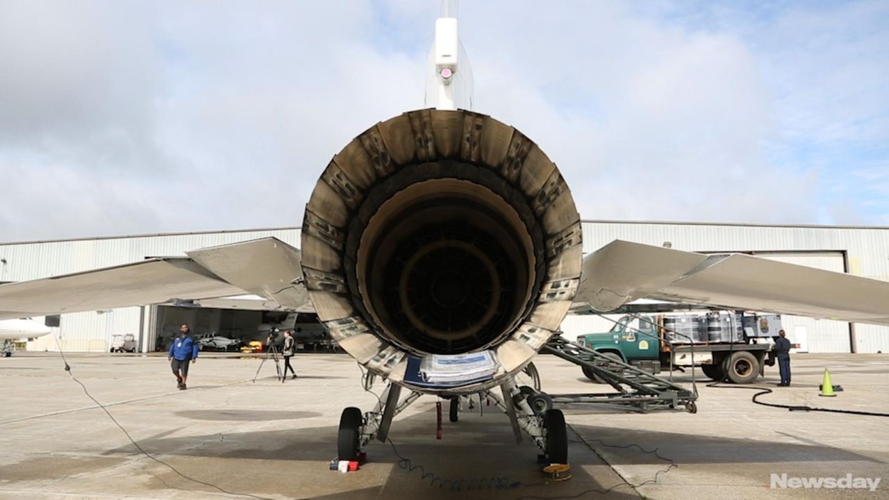 Jones Beach lifeguards get training for Bethpage Air Show - Newsday