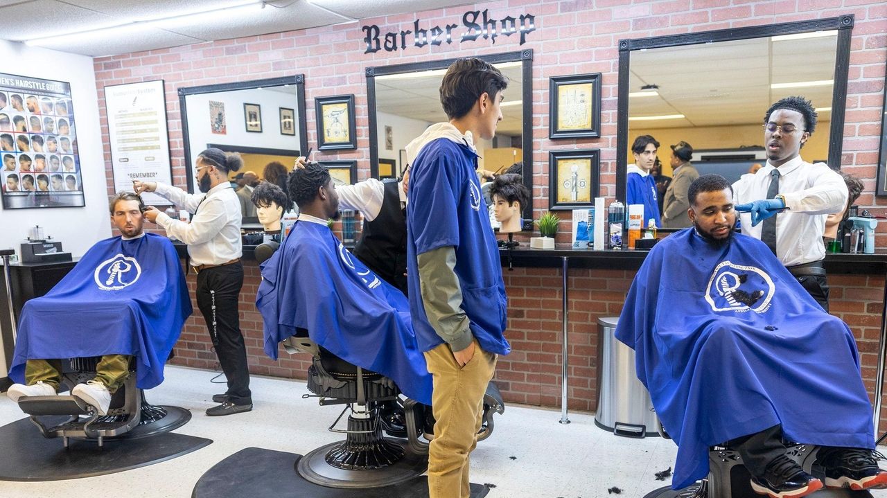 Roosevelt High School Unveils High School Barbering Program Newsday   1280