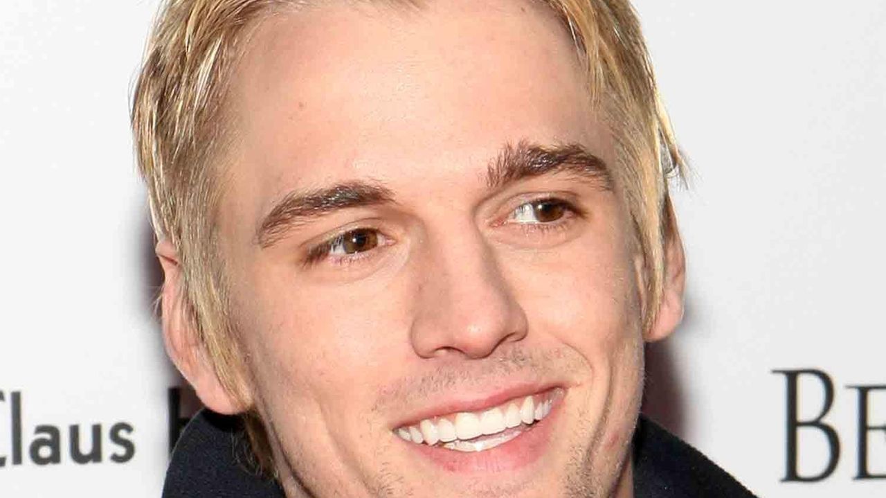Former teen idol Aaron Carter enters rehab Newsday