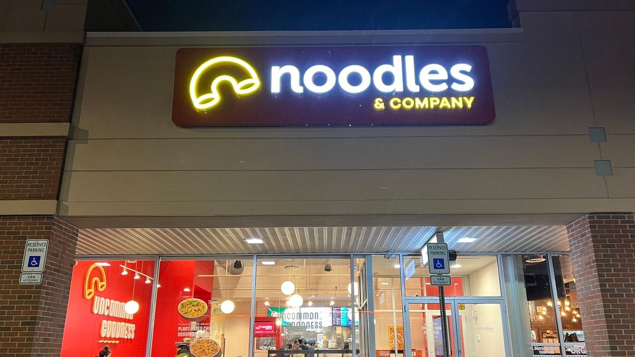 Noodles & Company relaunches in Farmingdale's Republic Plaza - Newsday