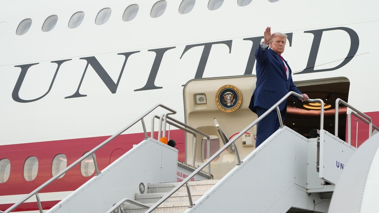 Trump to tout record on crime, immigration in LI visit