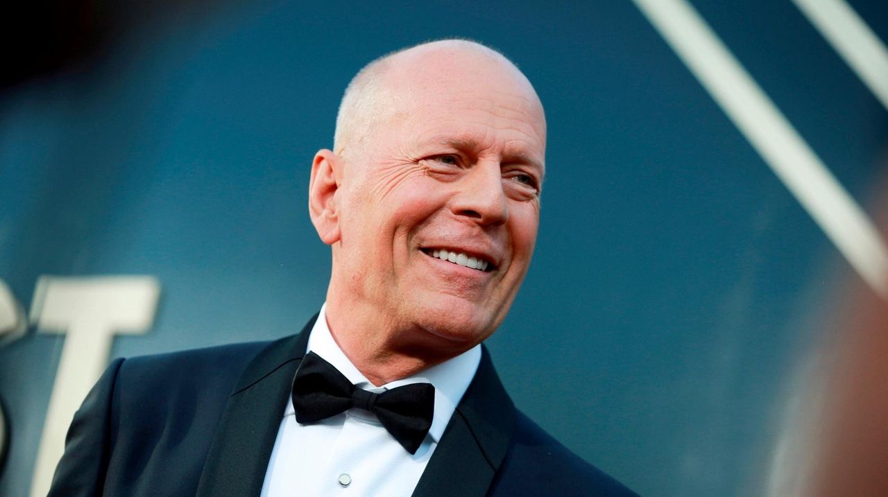 bruce-willis-reprises-his-die-hard-role-in-a-commercial-for-diehard