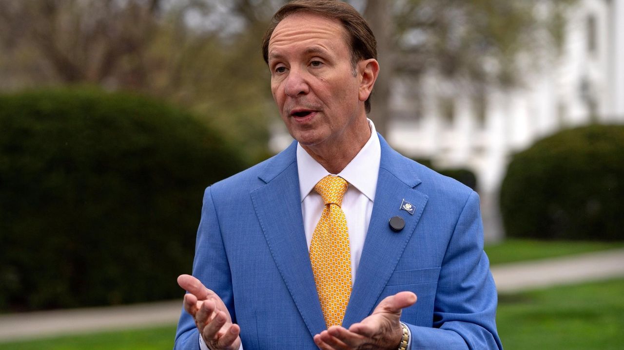 Louisiana lawmakers to consider changing 2026 election schedule ahead of redistricting court ruling