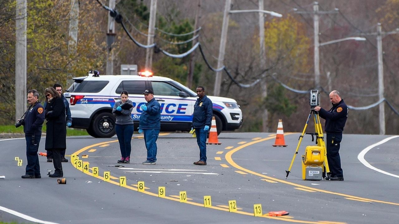 Bicyclist killed in hitandrun crash in East Patchogue, police say