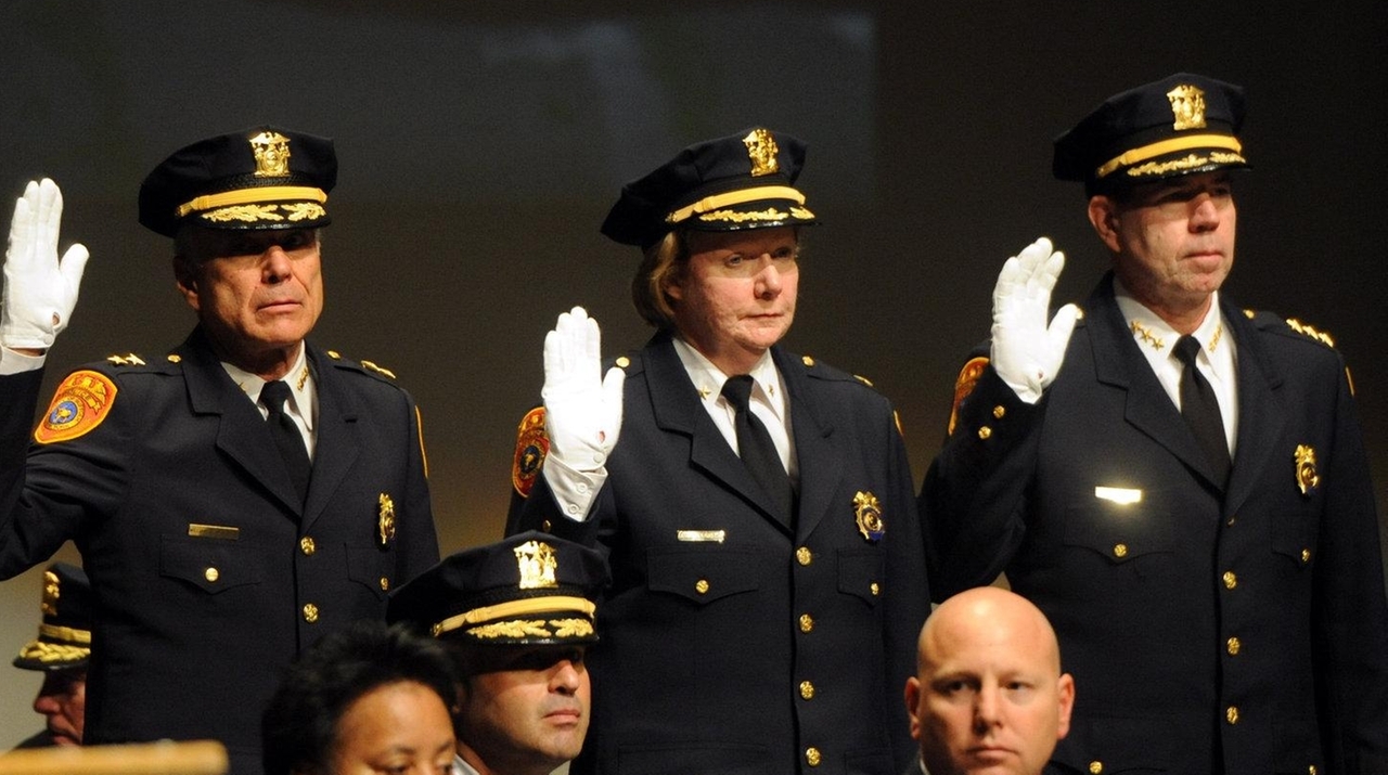 SCPD promotes McLaughlin, 2nd female deputy chief in history - Newsday