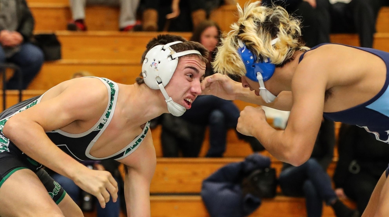 Jack Rosen’s pin sparks Dalers to wrestling win - Newsday