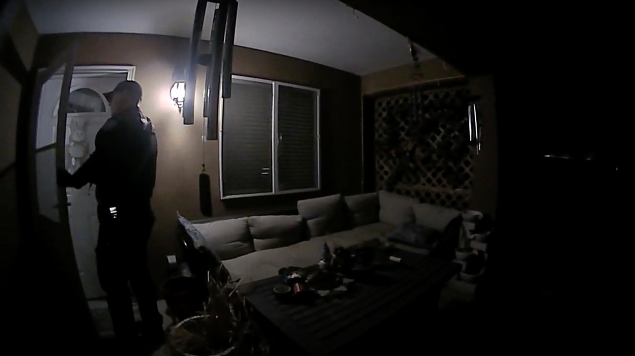 Family files lawsuit after police fatally shot New Mexico man while at wrong address - Vimarsana News