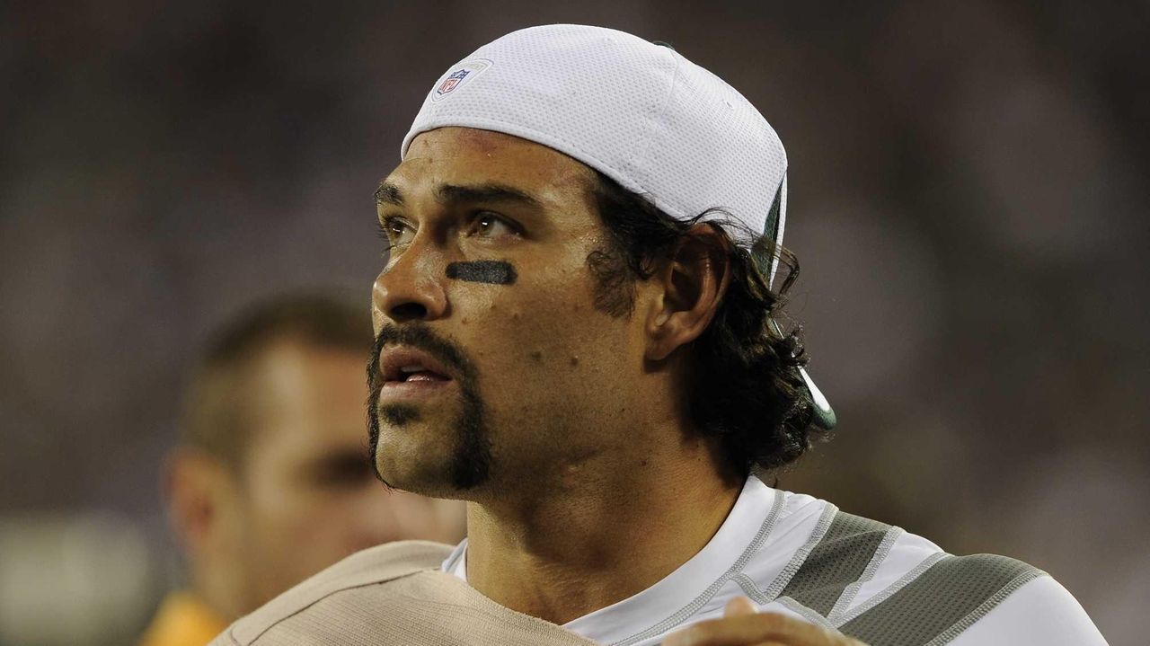 Mark Sanchez injury: Jets QB could have partially torn labrum, per