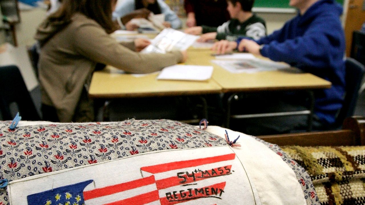 Legislation seeks to revive state Amistad Commission to invigorate teaching of Black history