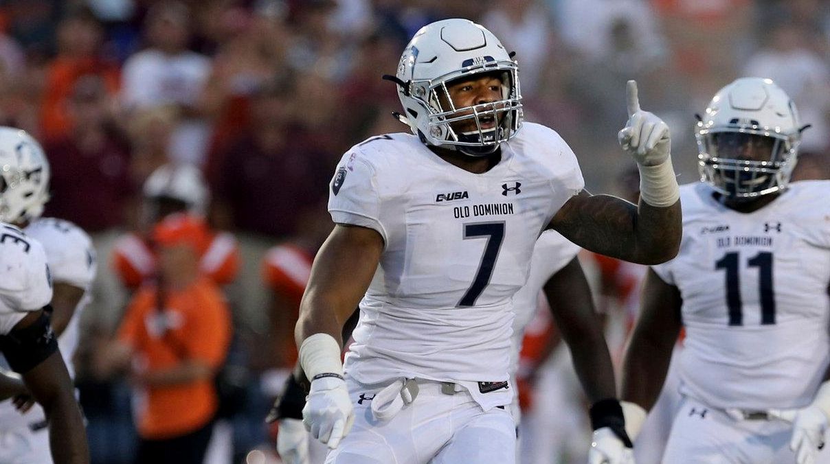 ODU's Oshane Ximines holding his own at the annual NFL Combine