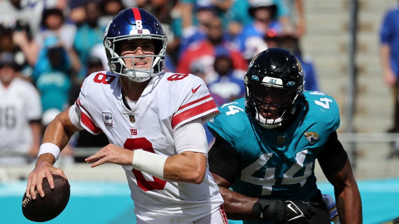 Daniel Jones rewrites Giants' record book in Week 7 win vs. Jaguars 