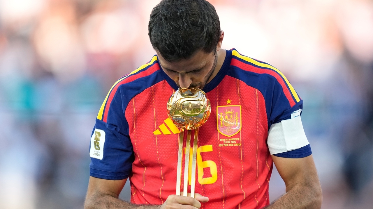 Barcelona sign Rodri from Manchester City in €65m plus add-ons deal