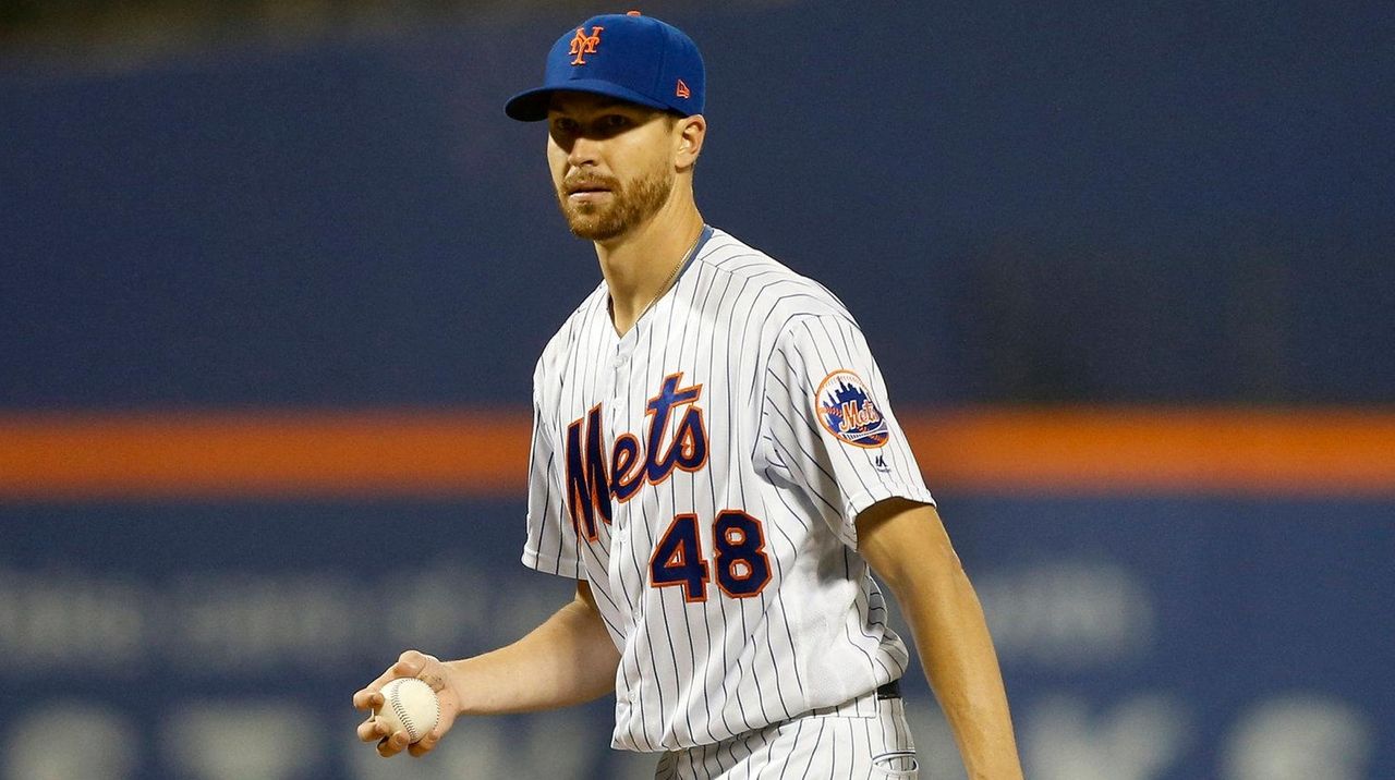 DeGrom injury news hangs over Mets 6-2 loss to Reds