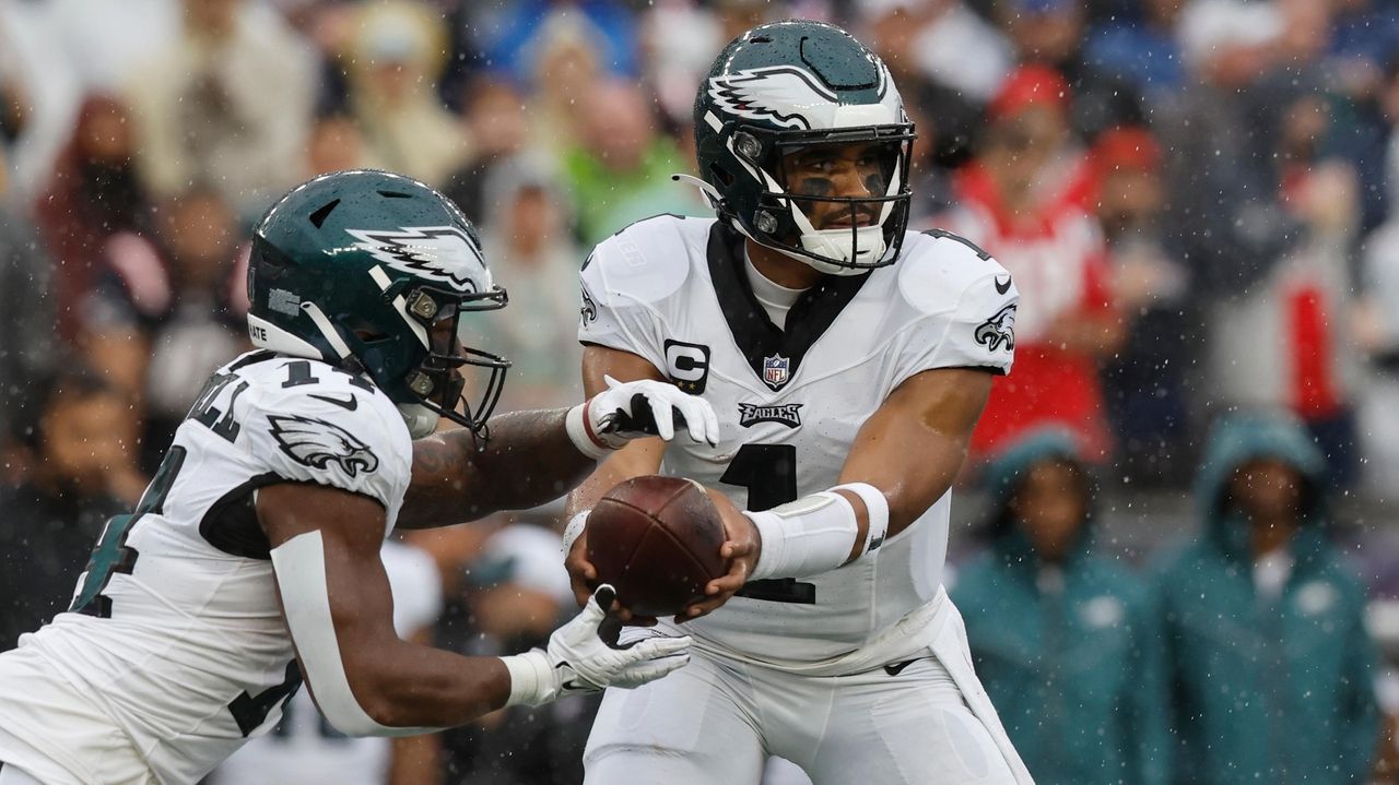 Eagles News: “Those in the league continue to connect Deshaun