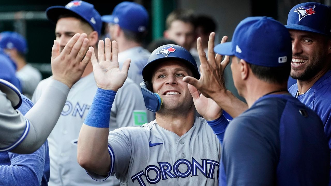 Major League Baseball, MLB, has 4th of July caps for every team including  the Toronto Blue Jays, but New Era Cap Company says the team won't wear  that cap and calls issue