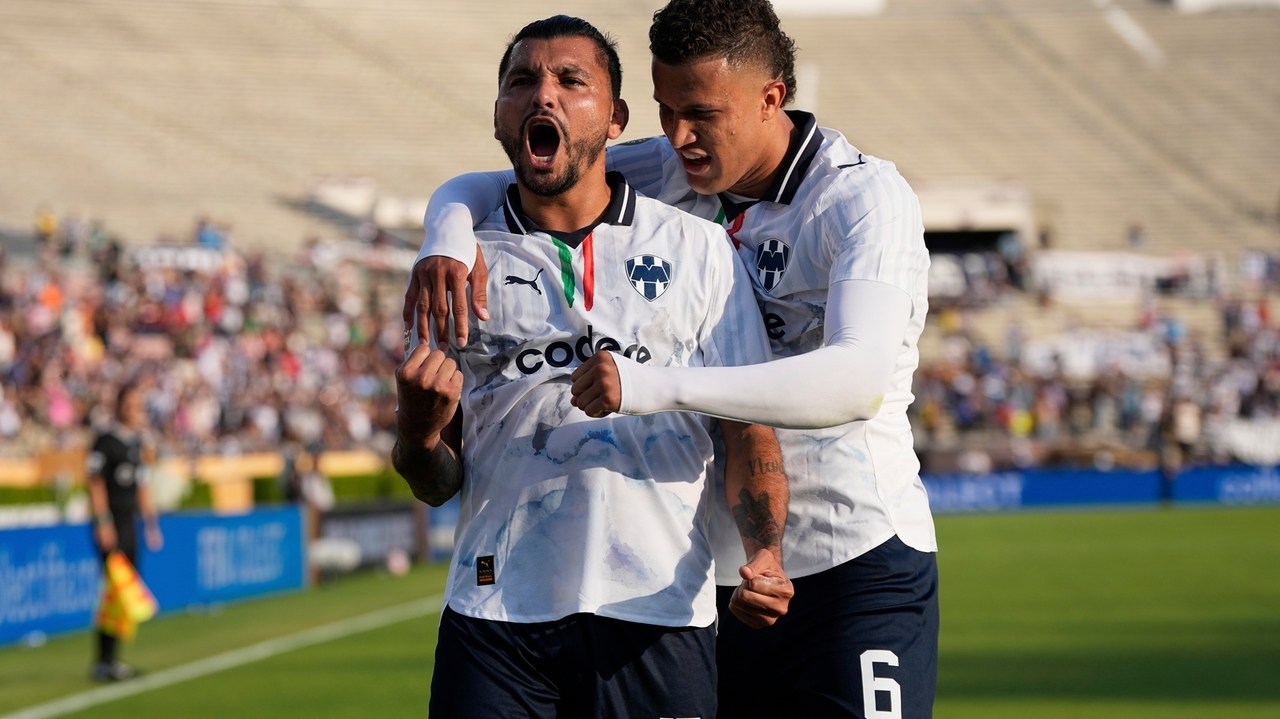 Gol de Jesús Corona (Foto: AP)
