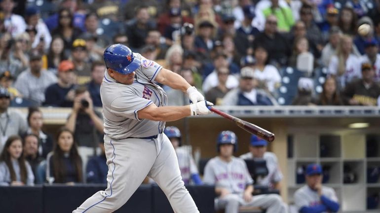 Bartolo Colon hits home run, proves anything is possible on Make a GIF