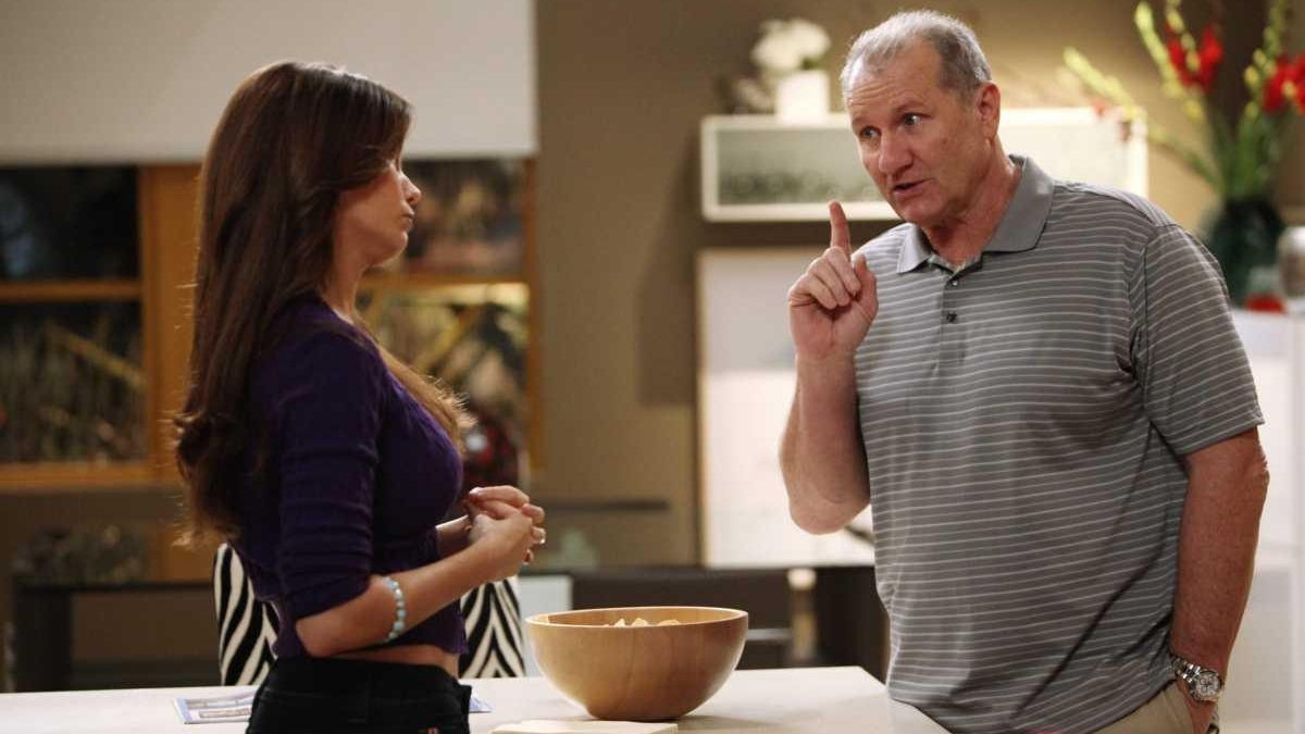 'Modern Family' sets DVR playback record Newsday