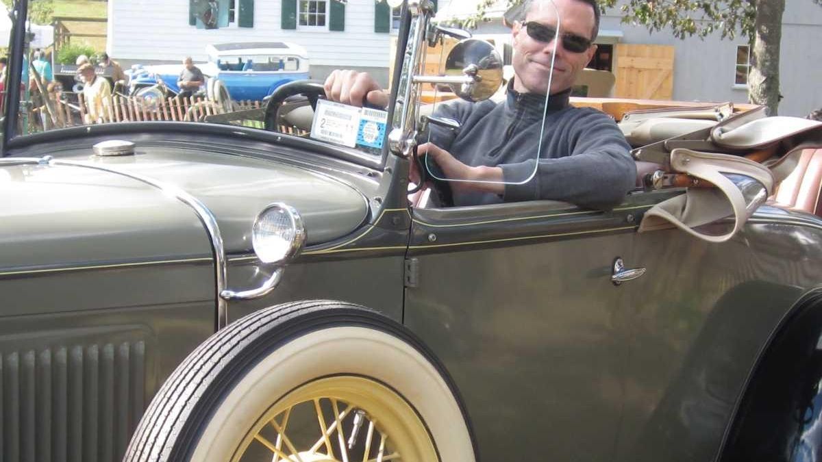Cutchogue Lions Club car show heads up road Newsday