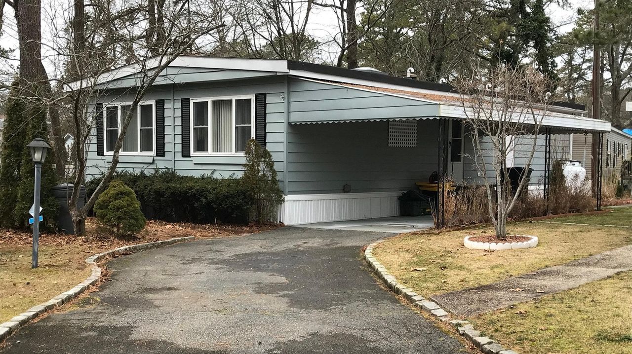 2 Riverhead mobile homes on the market Newsday