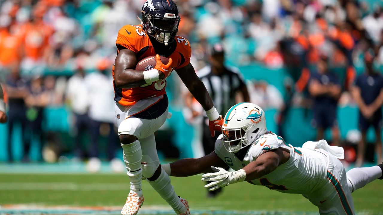 Dolphins vs. Broncos Live Streaming Scoreboard, Play-By-Play, Highlights,  Stats