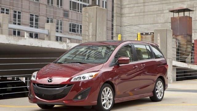 Mazda5's drive, interior space mimic hatchback - Newsday