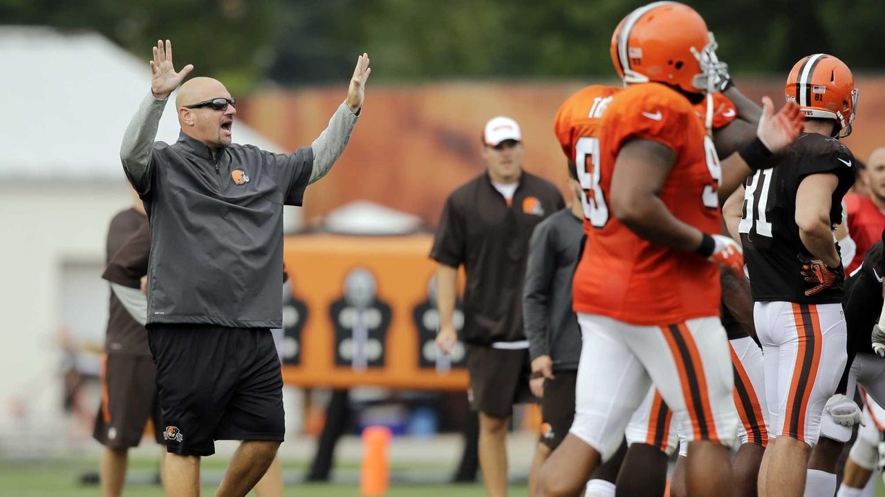 Mike Pettine Interviewed for Defensive Coordinator Job