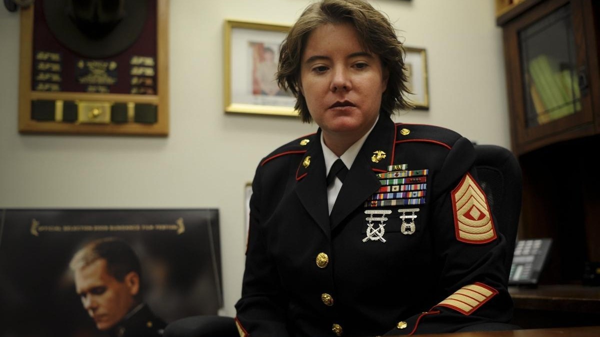 Marine sergeant an angel to families of the fallen - Newsday