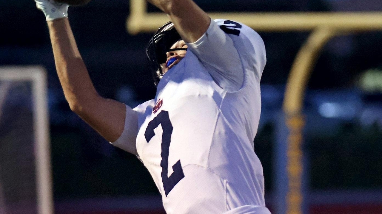 Long Island football's Gridiron Greats for opening week of season - Newsday