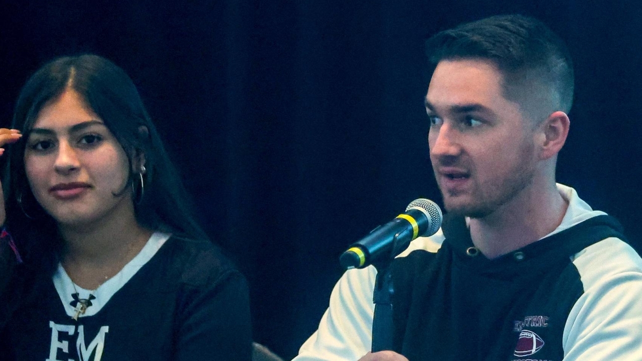 Long Island programs attend Jets' HS girls flag football media day