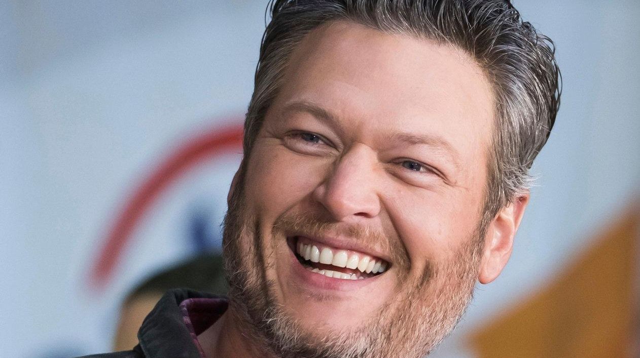 Blake Shelton Named People S Sexiest Man Alive 2017 Newsday