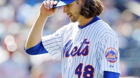 Jacob deGrom #48 of the New York Mets