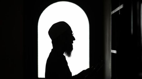 Yohei Matsuyama, a Japanese Muslim and postdoctoral research