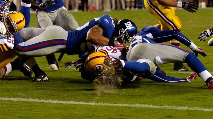 The New York Giants defense tackles Ladell Betts