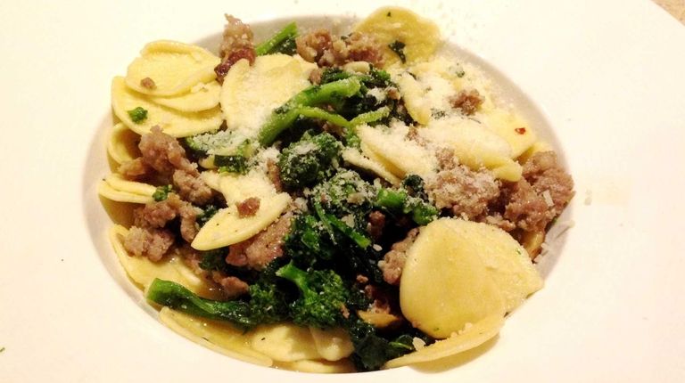 Strascinate Alberbello (house-made pasta with sausage and broccoli