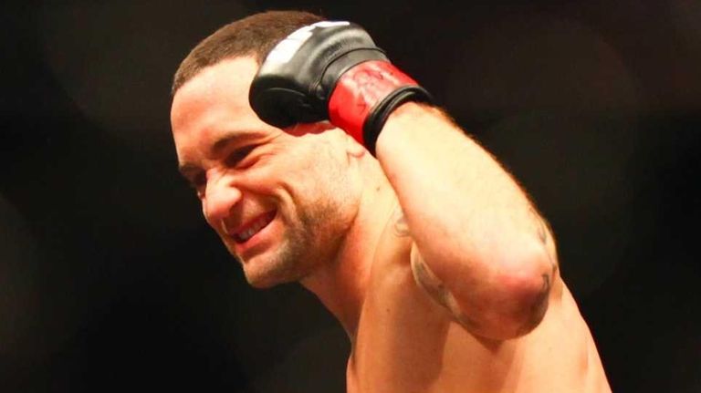 Frankie Edgar defeated Chad Mendes in their featherweight
