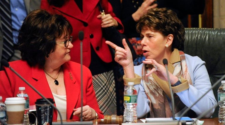 New York State Education Commissioner MaryEllen Elia, left,