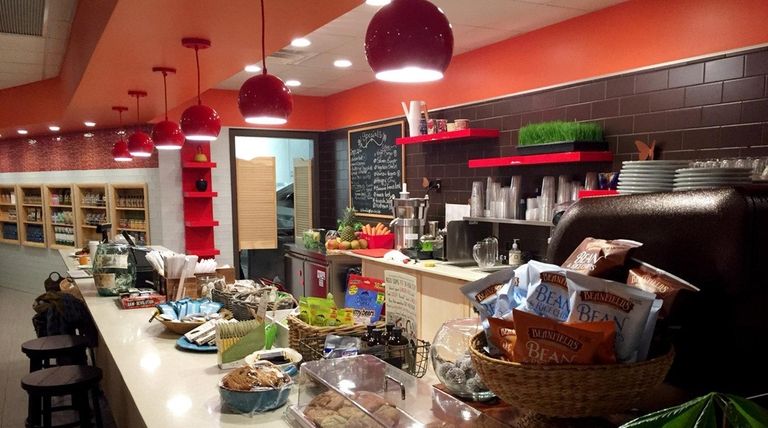 Bee-Organic juice bar has opened in Huntington.