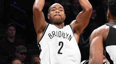 Brooklyn Nets guard Jarrett Jack hits his