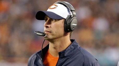 Chicago Bears offensive coordinator Adam Gase during